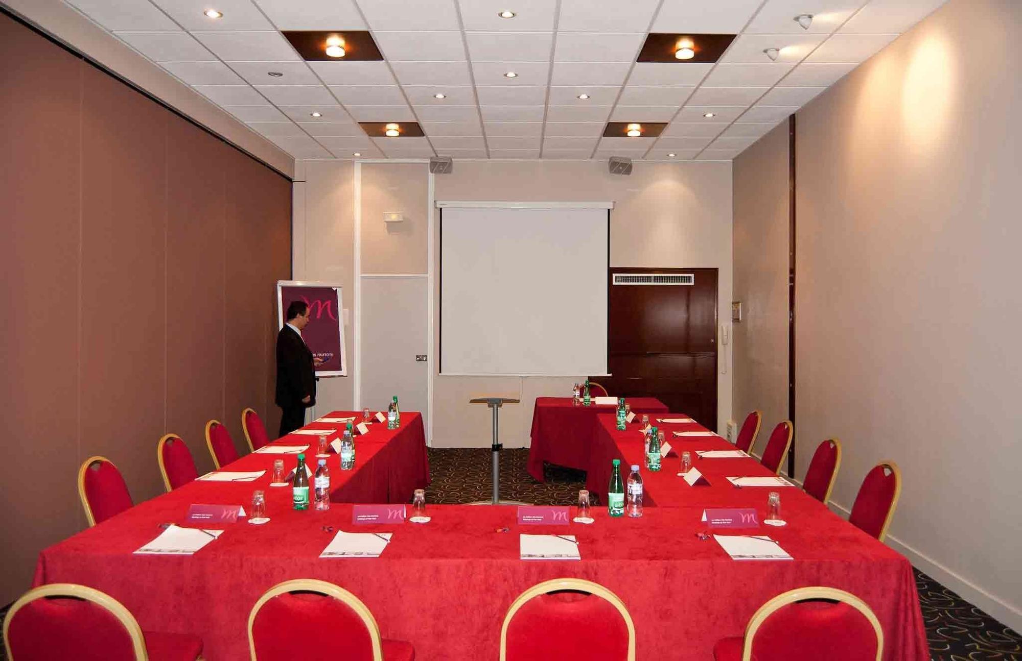 Mercure Saint Etienne Parc De L'Europe Extérieur photo